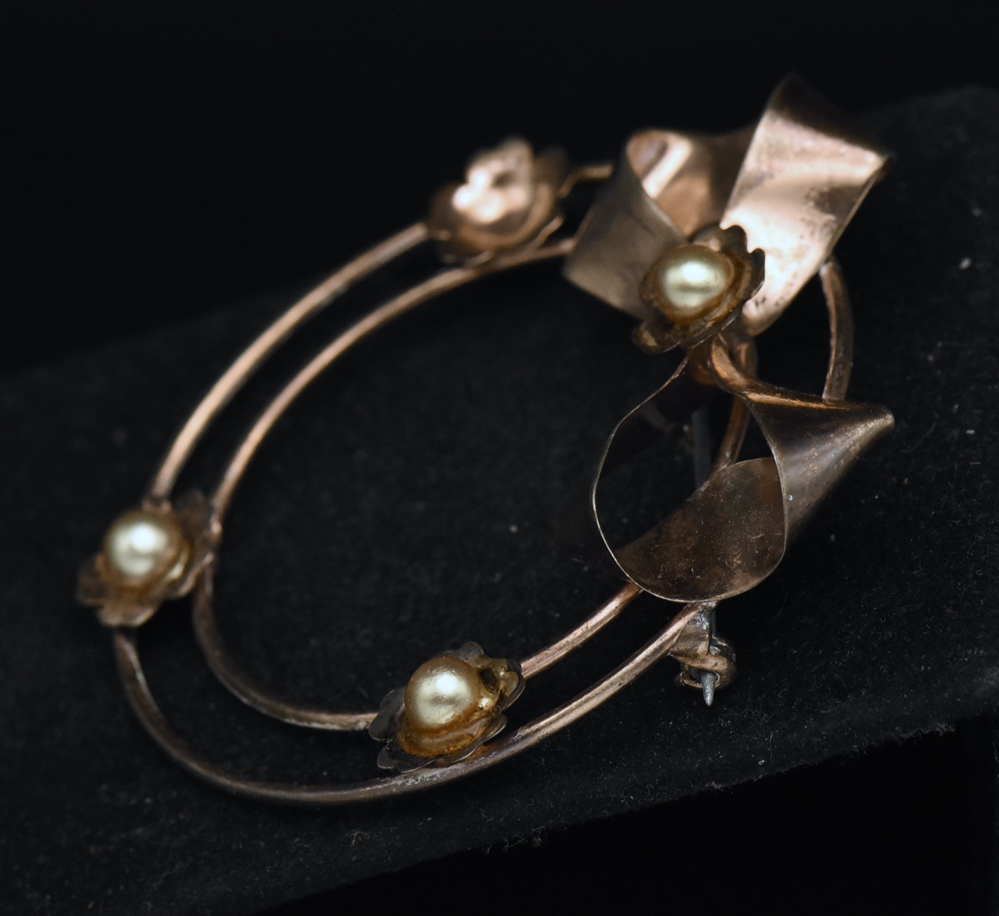 Vintage Sterling Silver Copper Tone Faux Pearl Wreath Brooch