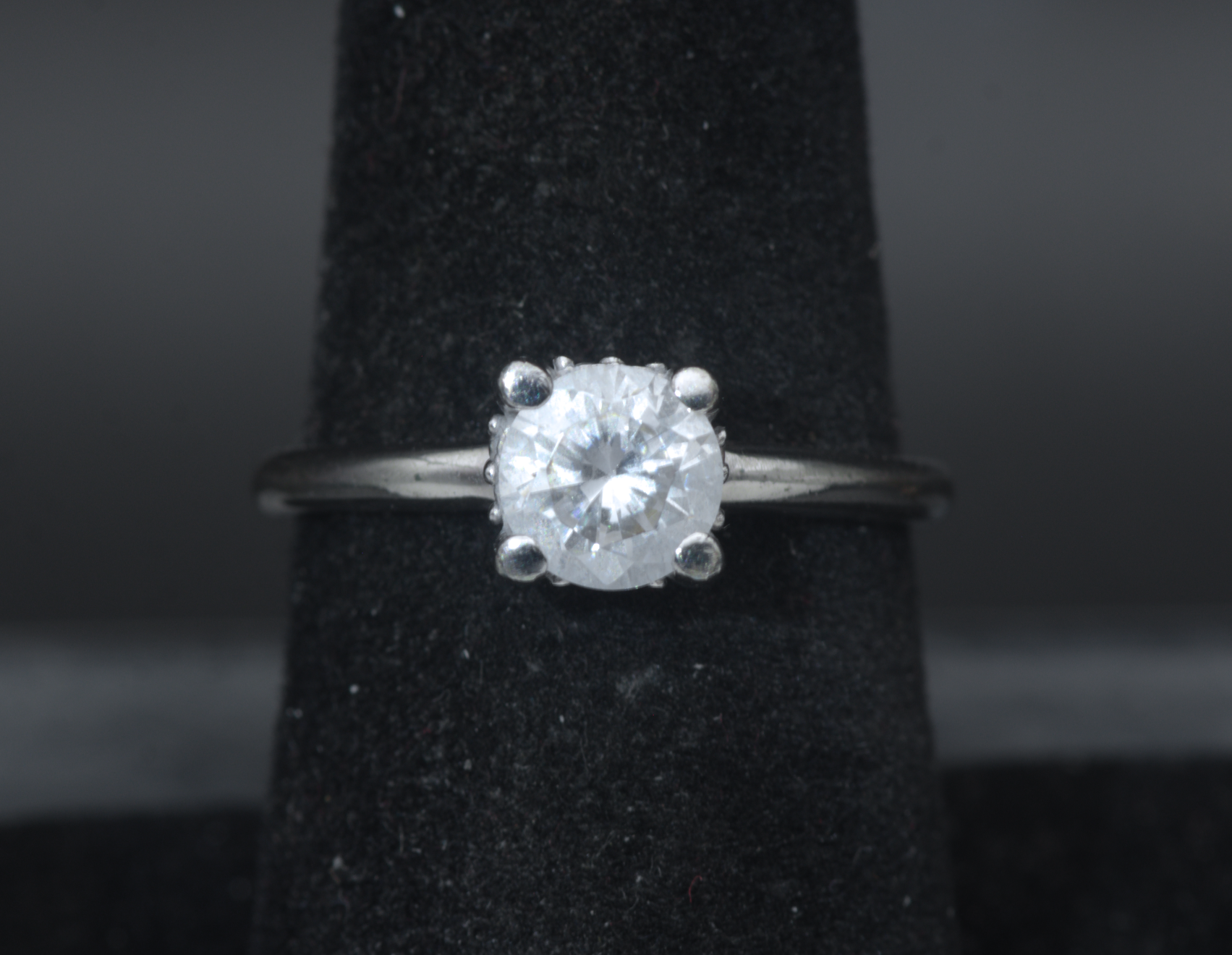 Vintage Sterling Silver Crystal Solitaire Ring - Size 7