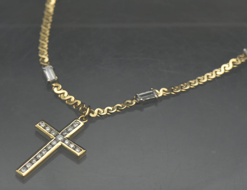 Vintage 14k Gold Diamond Studded Cross Pendant Chain Necklace - 16.75"