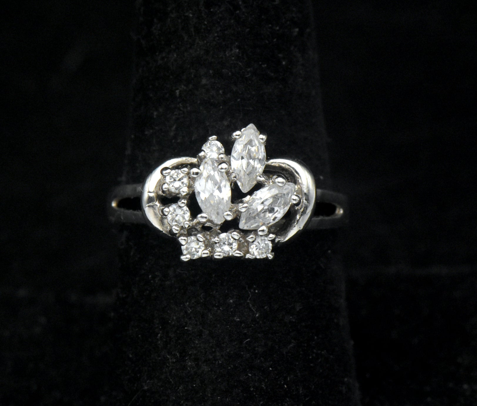 Vintage Sterling Silver CZ Crown Ring - Size 8