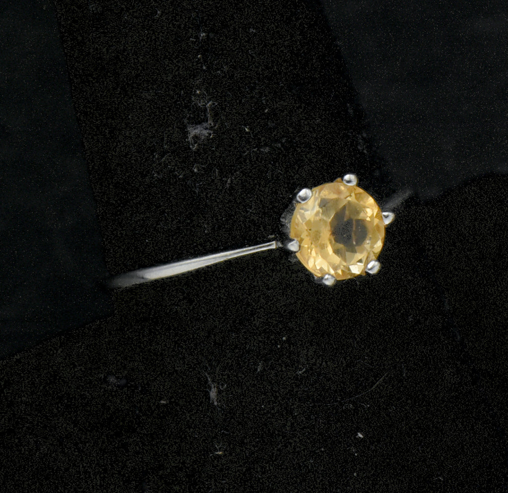 Vintage Citrine Sterling Silver Solitaire Ring - Size 8.5