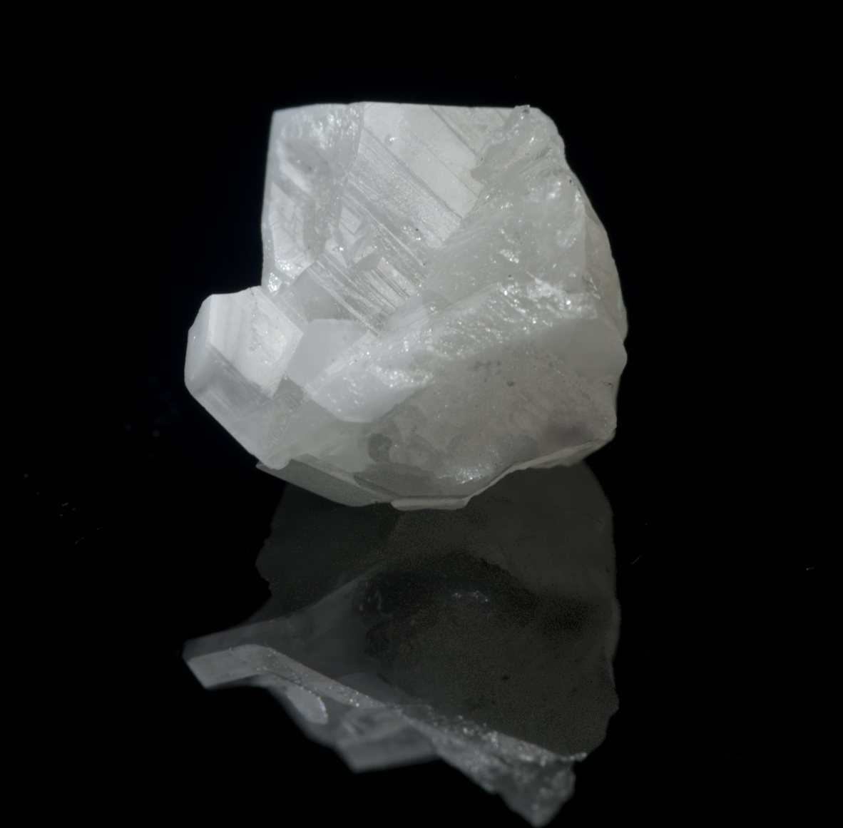 Cerussite Twinned Grouping Crystal Mineral Specimen - 3g