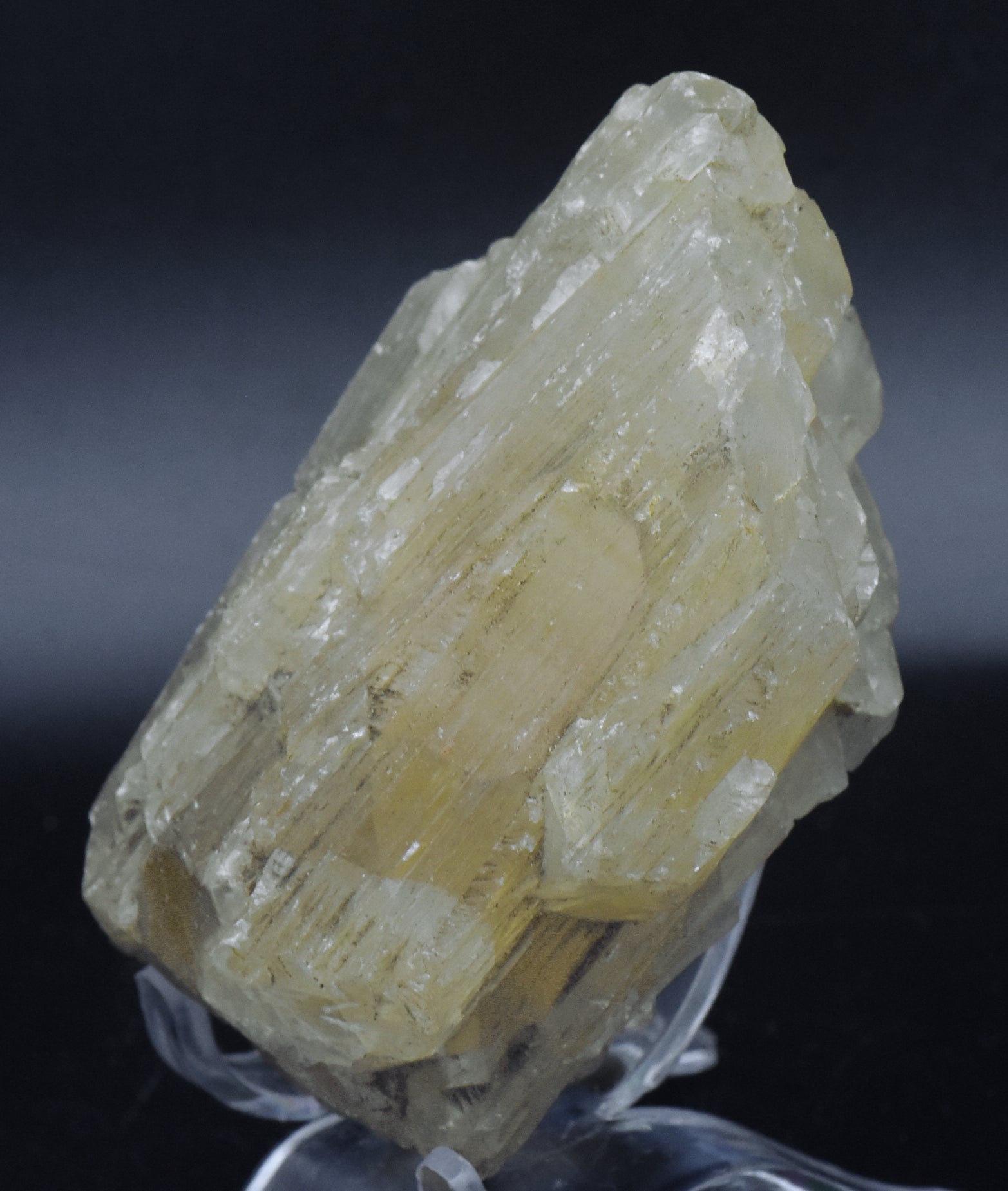 Calcite Crystal Cluster Mineral Specimen - 267g