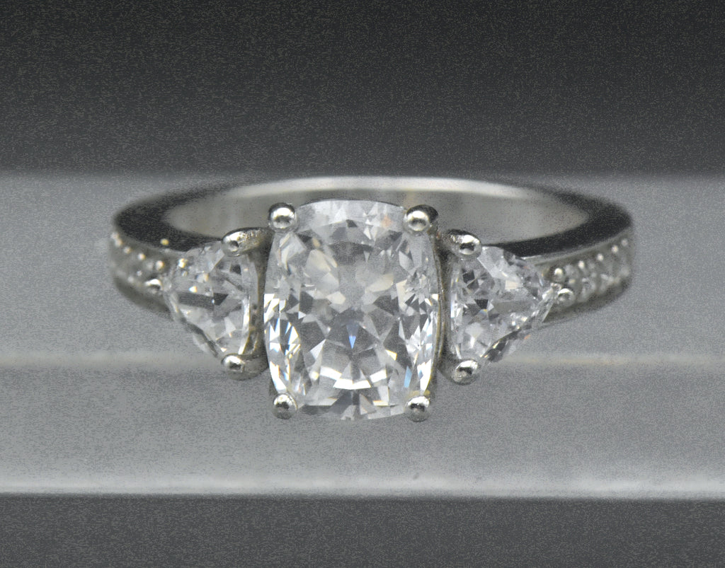 Vintage Cushion Cut Cubic Zirconia Sterling Silver Ring - Size 7