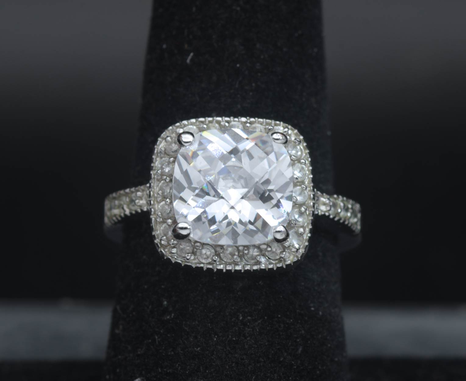 Vintage Rhodium Plated CZ Halo Ring - Size 7.25