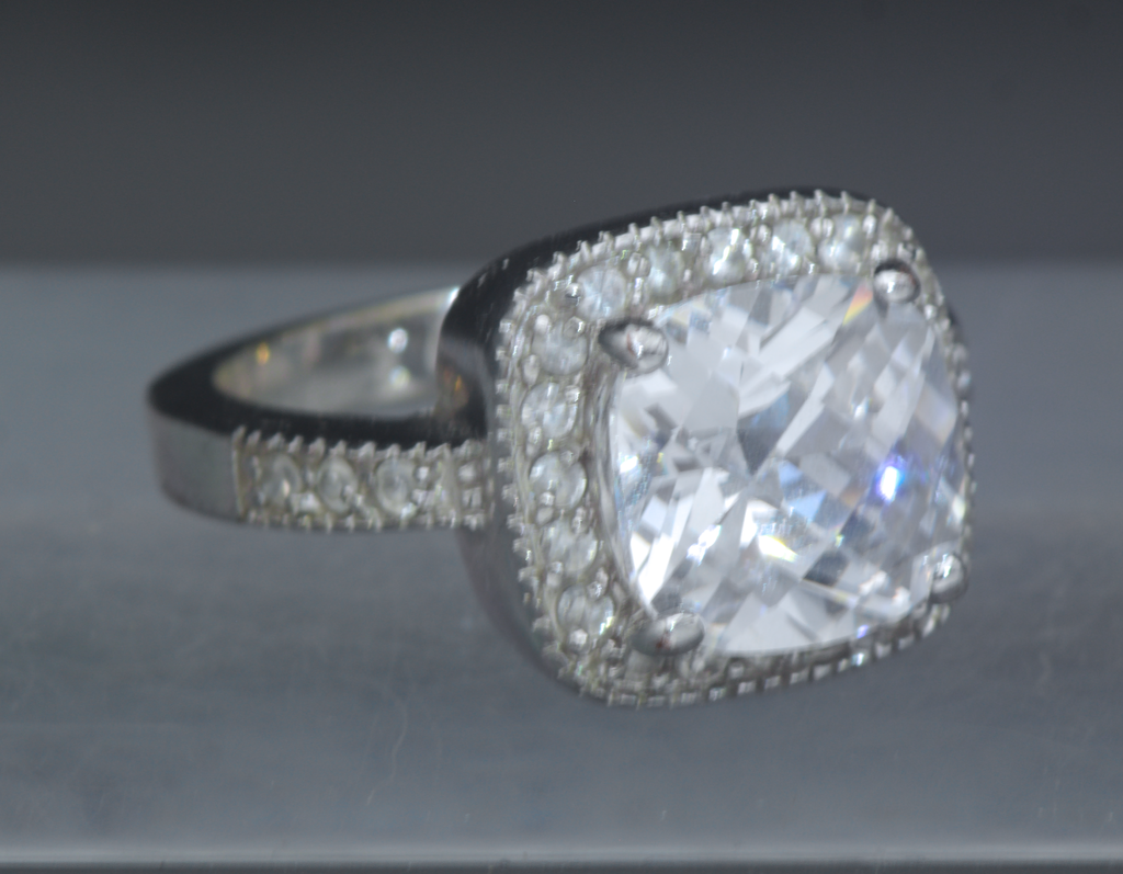 Vintage Rhodium Plated CZ Halo Ring - Size 7.25