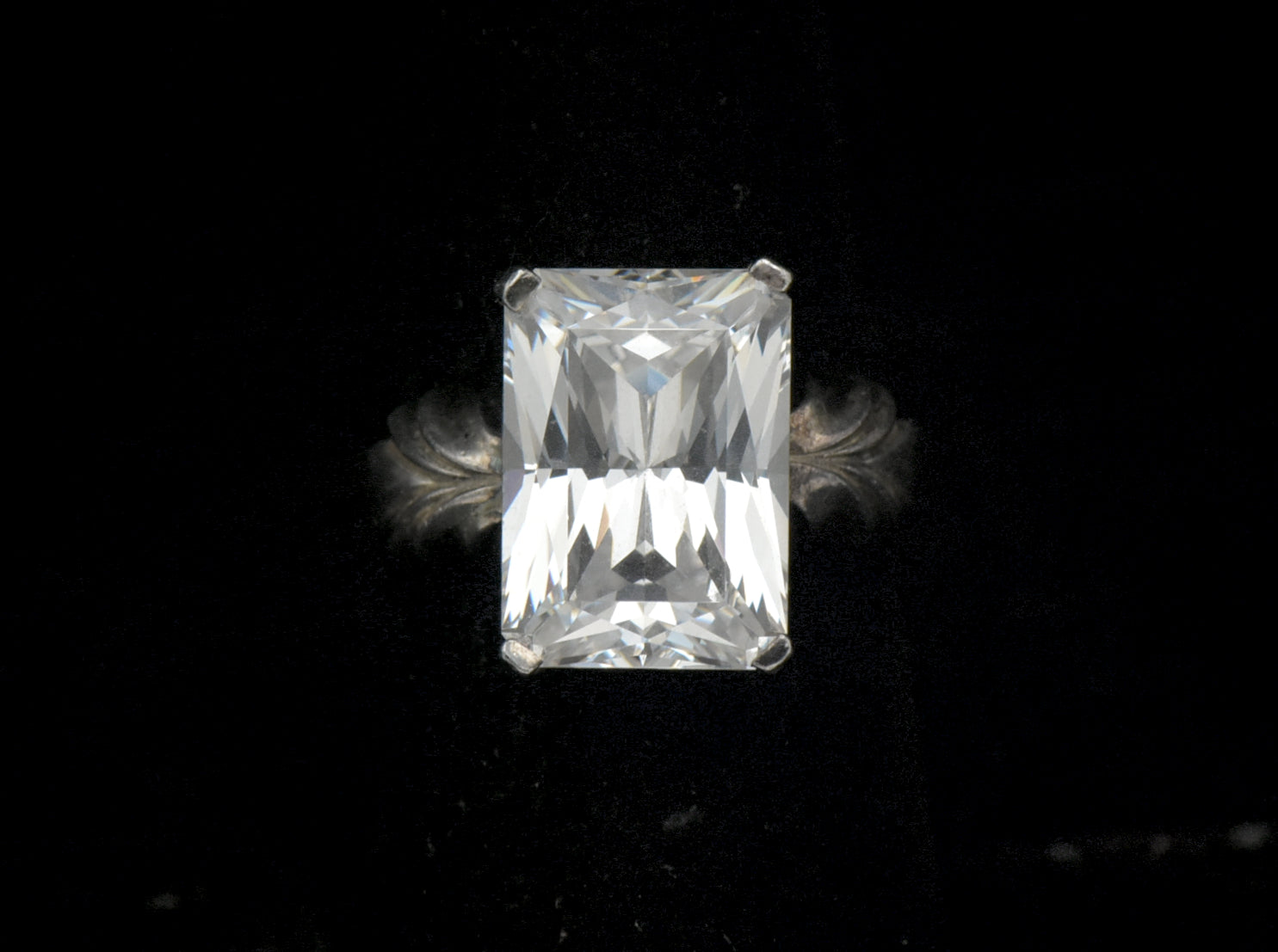 Vintage Rectangular Scissor Cut CZ Sterling Silver Ring - Size 6