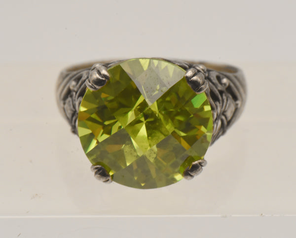 Vintage Sterling Silver Lime Green Cubic Zirconia Ring - Size 9.25