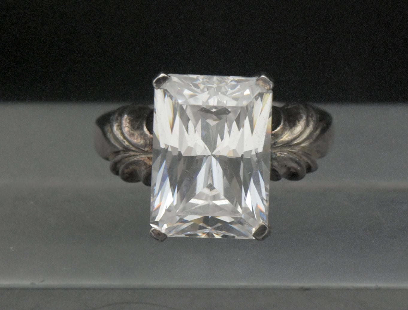 Vintage Rectangular Scissor Cut CZ Sterling Silver Ring - Size 6