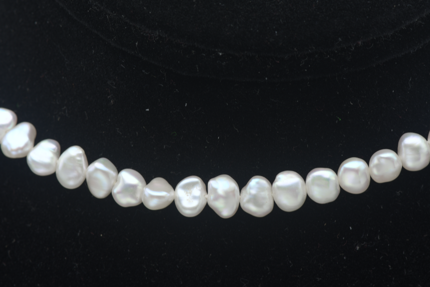 BROKEN Vintage Freshwater Pearls Single Strand Necklace - 32"