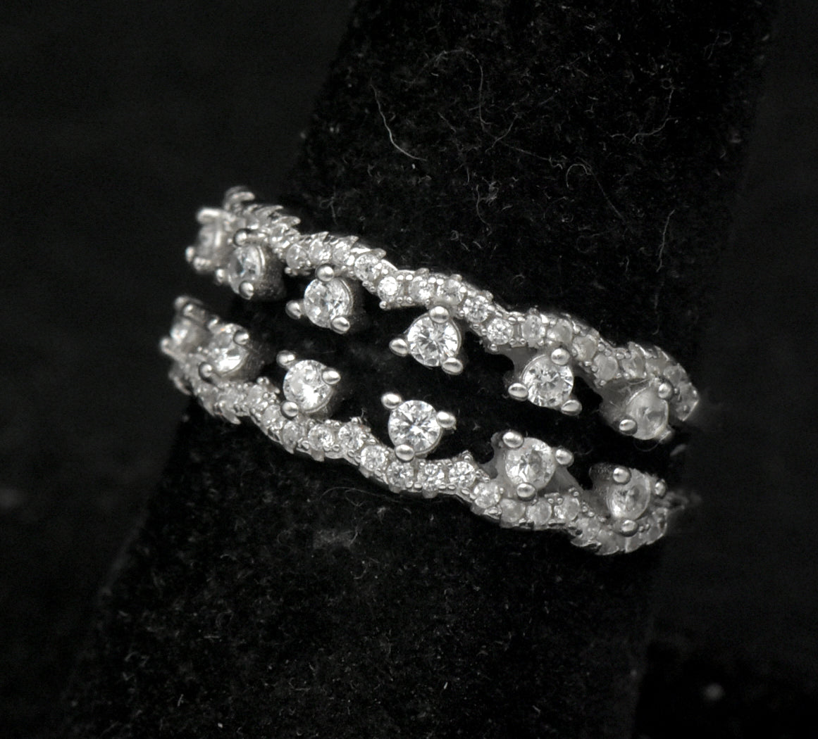Vintage Sterling Silver Double Band Cubic Zirconia Ring - Size 7.5