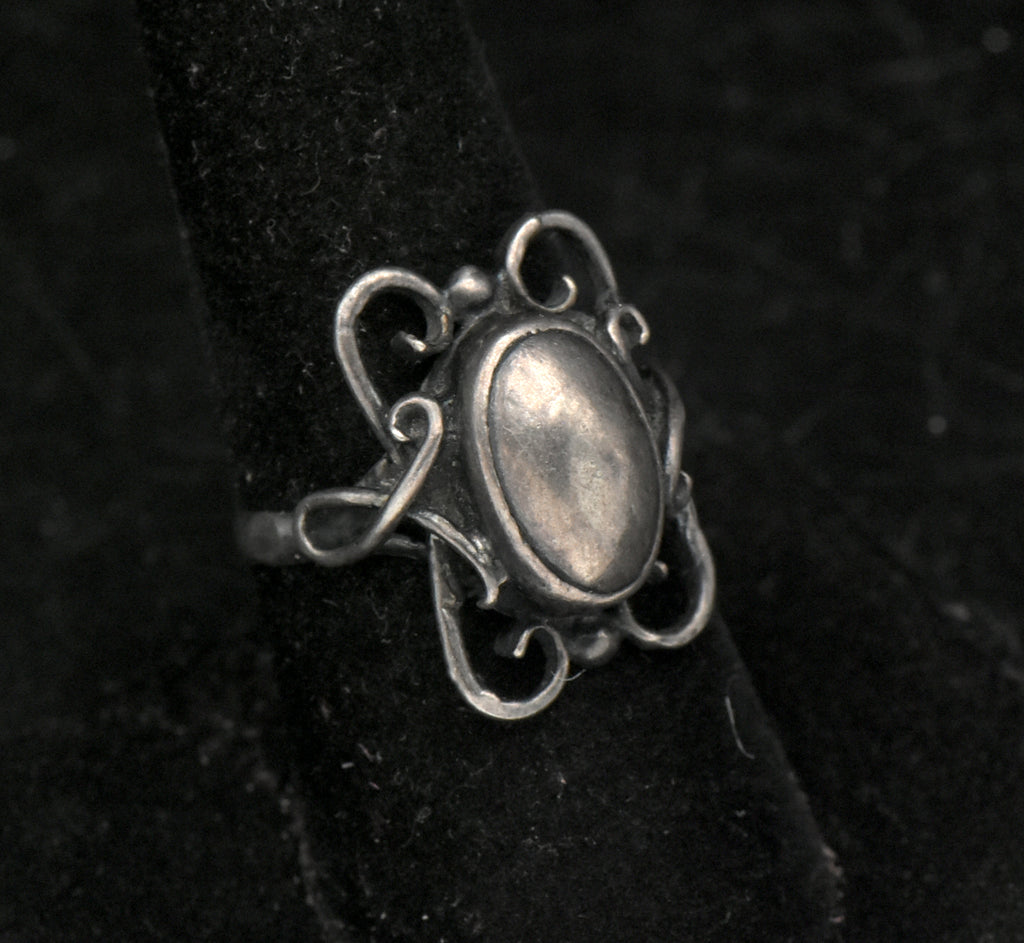 Vintage Handmade Scandinavian Modern Sterling Silver Ring - Size 8