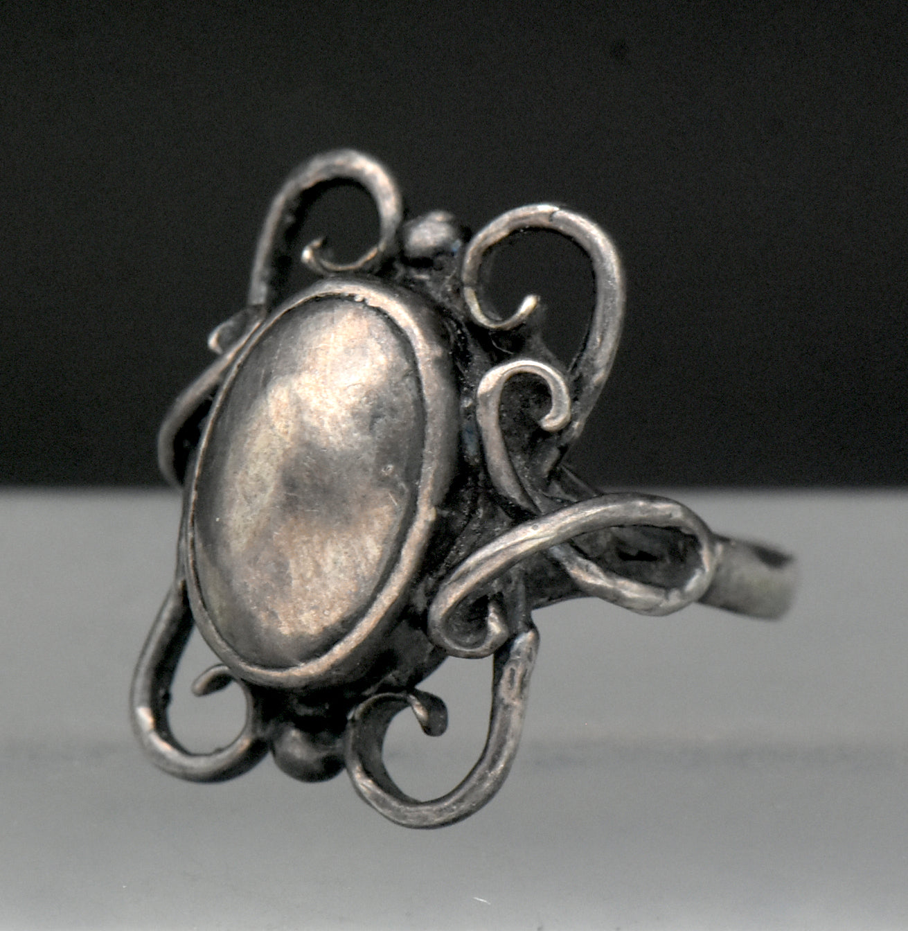 Vintage Handmade Scandinavian Modern Sterling Silver Ring - Size 8