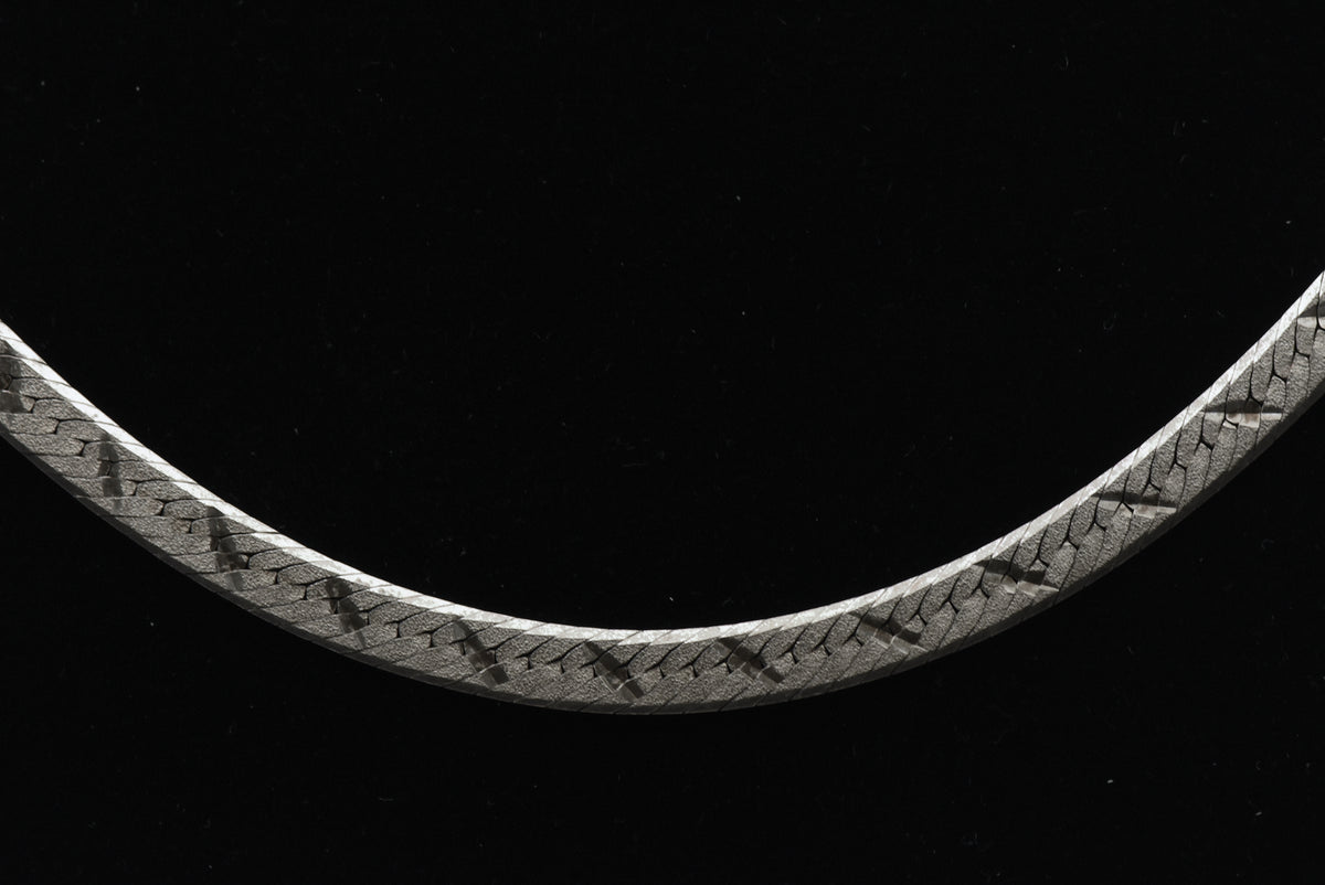 Vintage Italian Sterling Silver Diagonal Cut Herringbone Link Chain Necklace - 18"