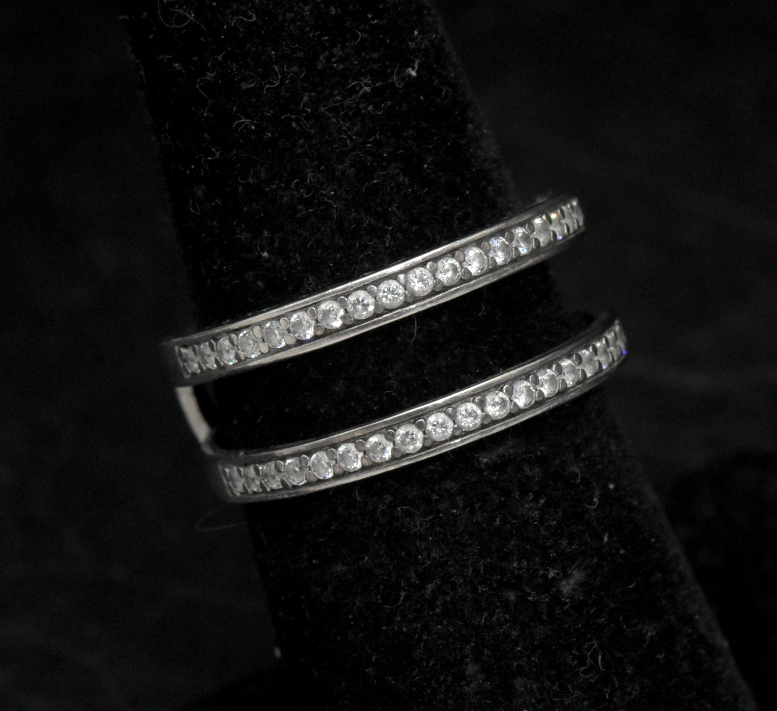 Vintage Sterling Silver Double Band Cubic Zirconia Ring - Size 6.25