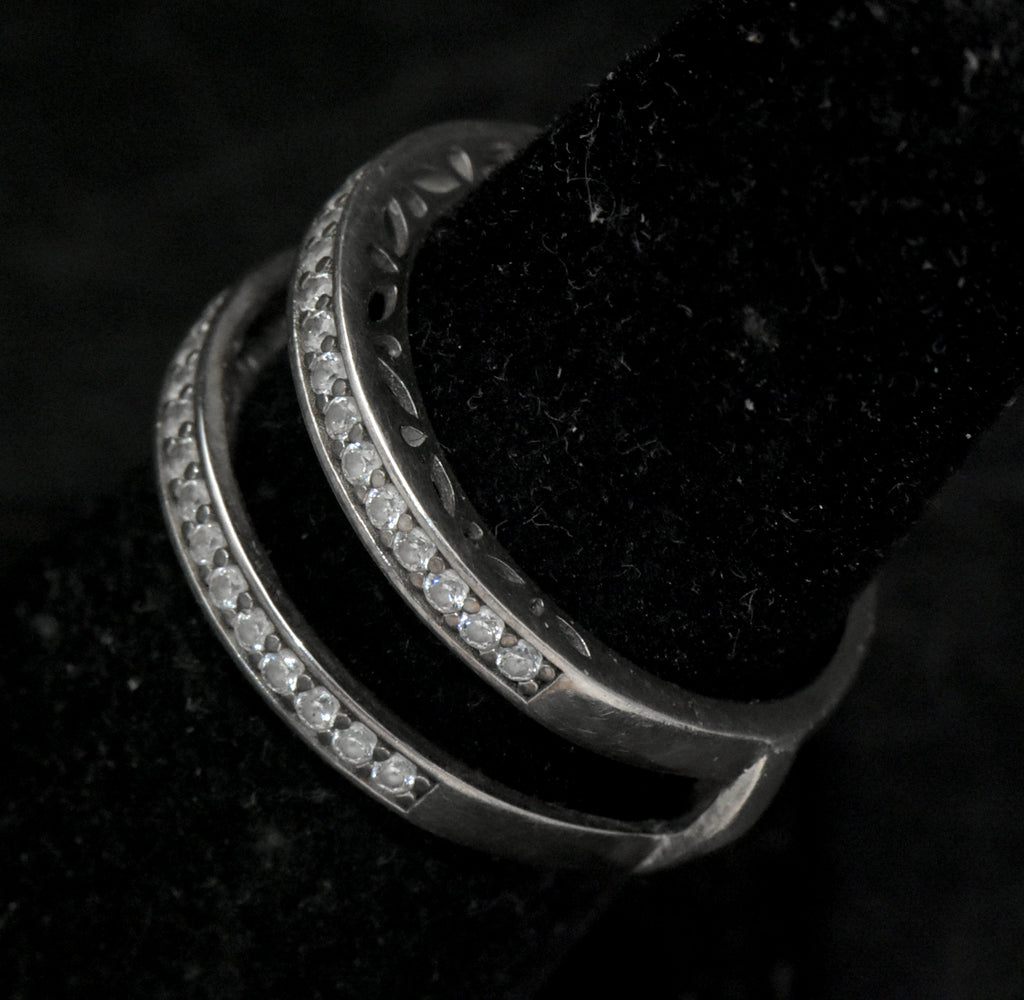 Vintage Sterling Silver Double Band Cubic Zirconia Ring - Size 6.25
