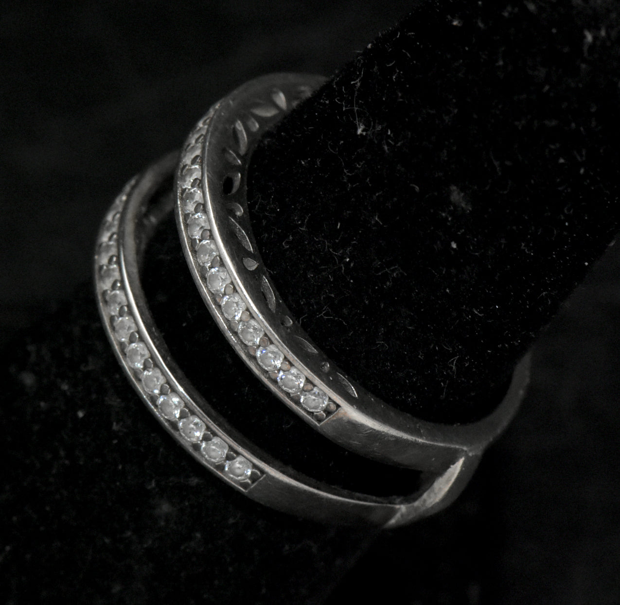 Vintage Sterling Silver Double Band Cubic Zirconia Ring - Size 6.25