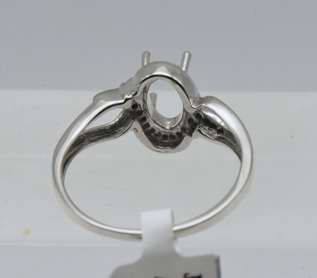 NOS Sterling Silver Diamonds 7x5mm Oval Semi-Mount Ring - Size 9