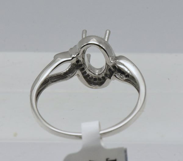 NOS Sterling Silver Diamonds 7x5mm Oval Semi-Mount Ring - Size 9