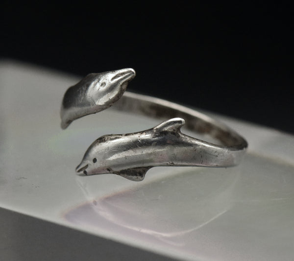 Vintage Sterling Silver Dolphins Bypass Band - Size 5+