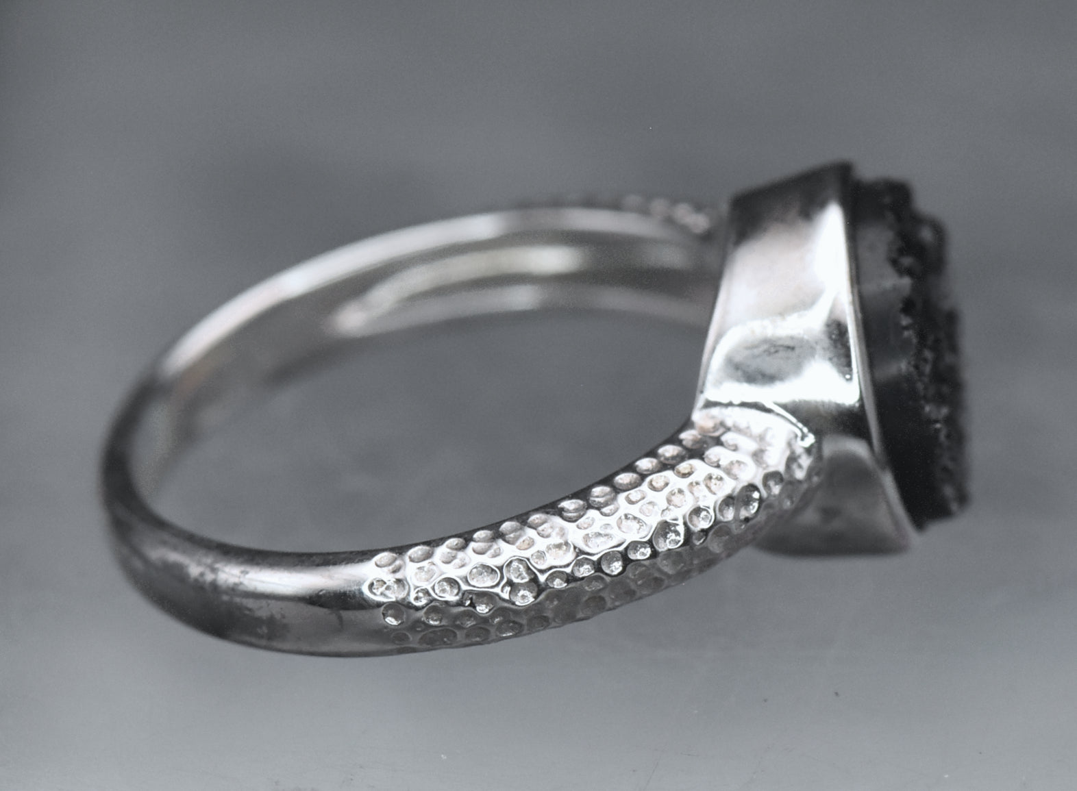 Vintage Sterling Silver Black Druzy Ring - Size 6