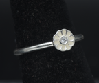 Vintage Sterling Silver CZ Daisy Ring - Size 5.75