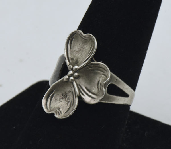 Beau - Vintage Sterling Silver Dogwood Flower Adjustable Size Ring - BROKEN