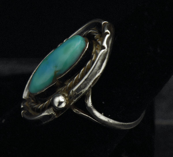 Vintage Handmade Sterling Silver Turquoise Southwestern Style Ring - Size 7