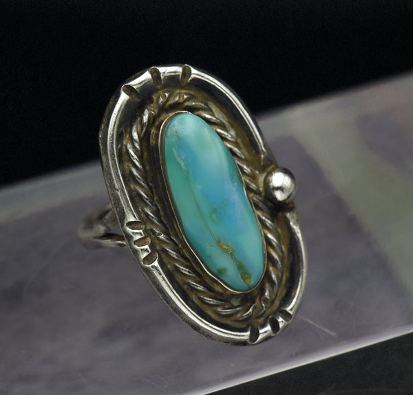 Vintage Handmade Sterling Silver Turquoise Southwestern Style Ring - Size 7