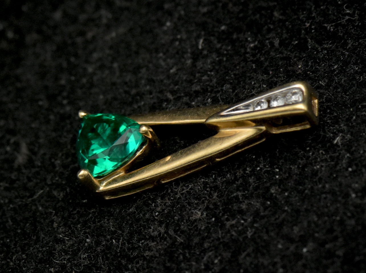 Vintage 10k Synthetic Emerald and Diamonds Pendant