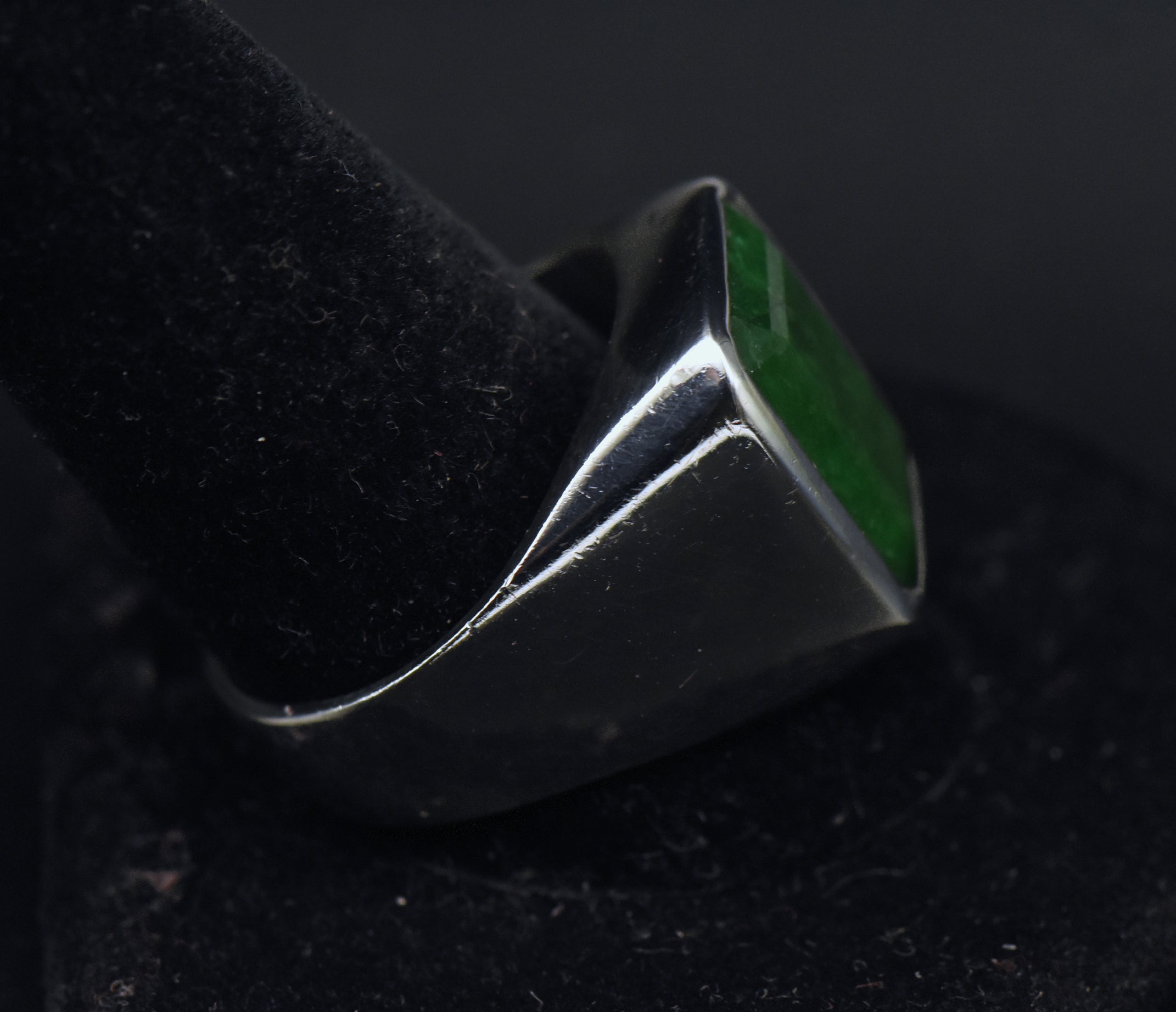 Vintage Sterling Silver Dyed Emerald Ring - Size 11.25