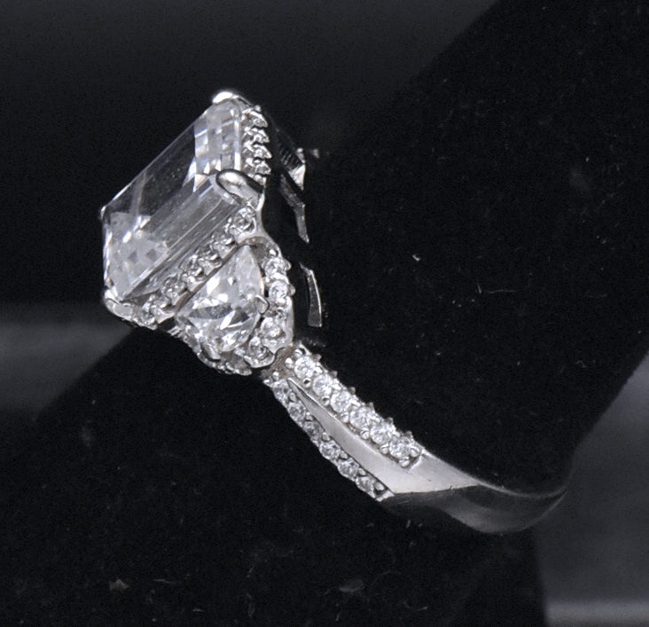 Sterling Silver Emerald Cut CZ Ring - Size 6