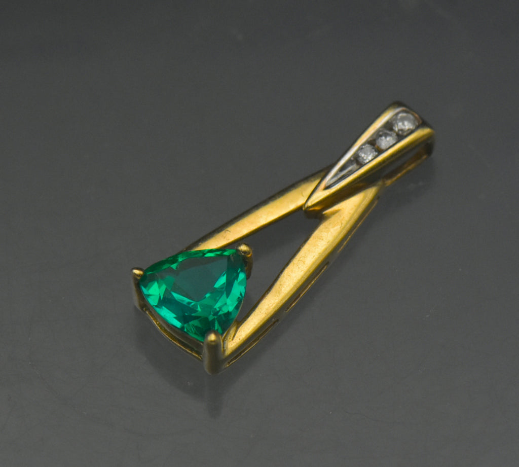 Vintage 10k Synthetic Emerald and Diamonds Pendant