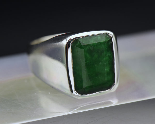 Vintage Sterling Silver Dyed Emerald Ring - Size 11.25