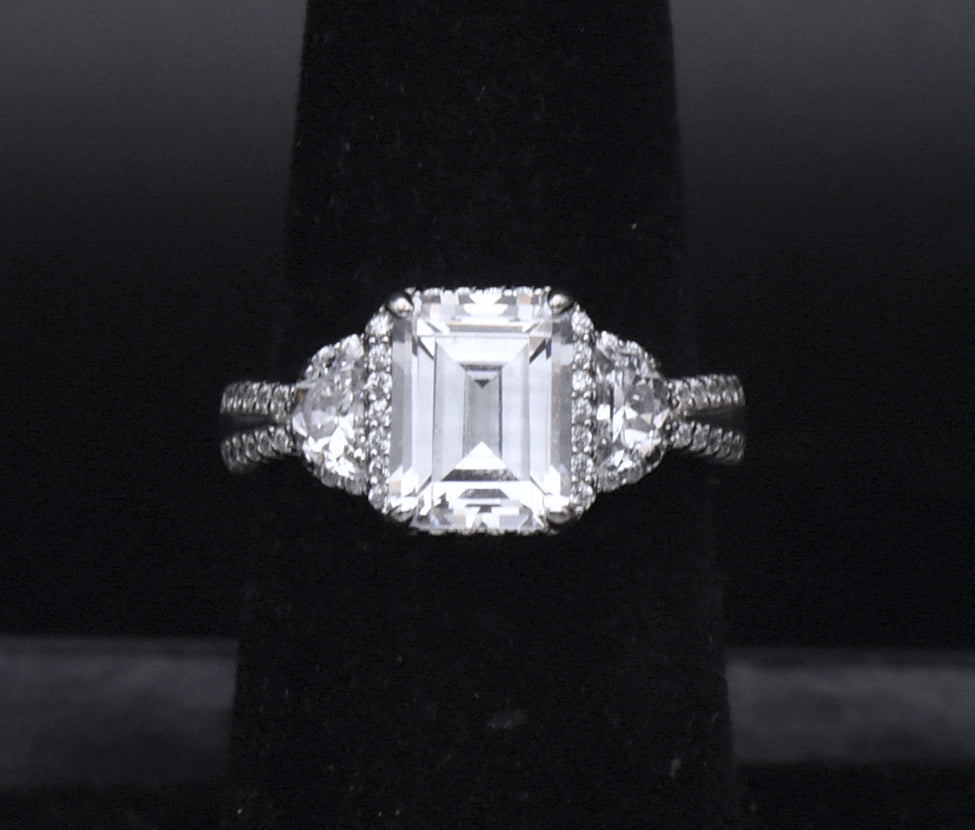 Sterling Silver Emerald Cut CZ Ring - Size 6