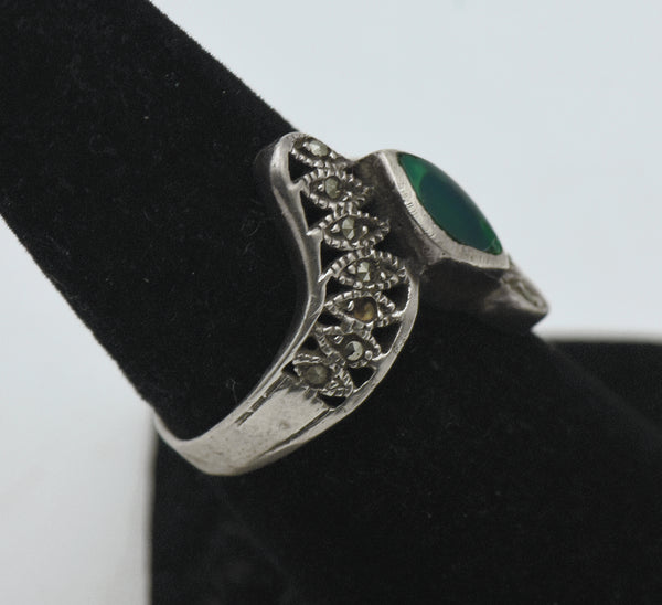 Vintage Sterling Silver Green Enamel and Marcasite Bypass Ring - Size 7