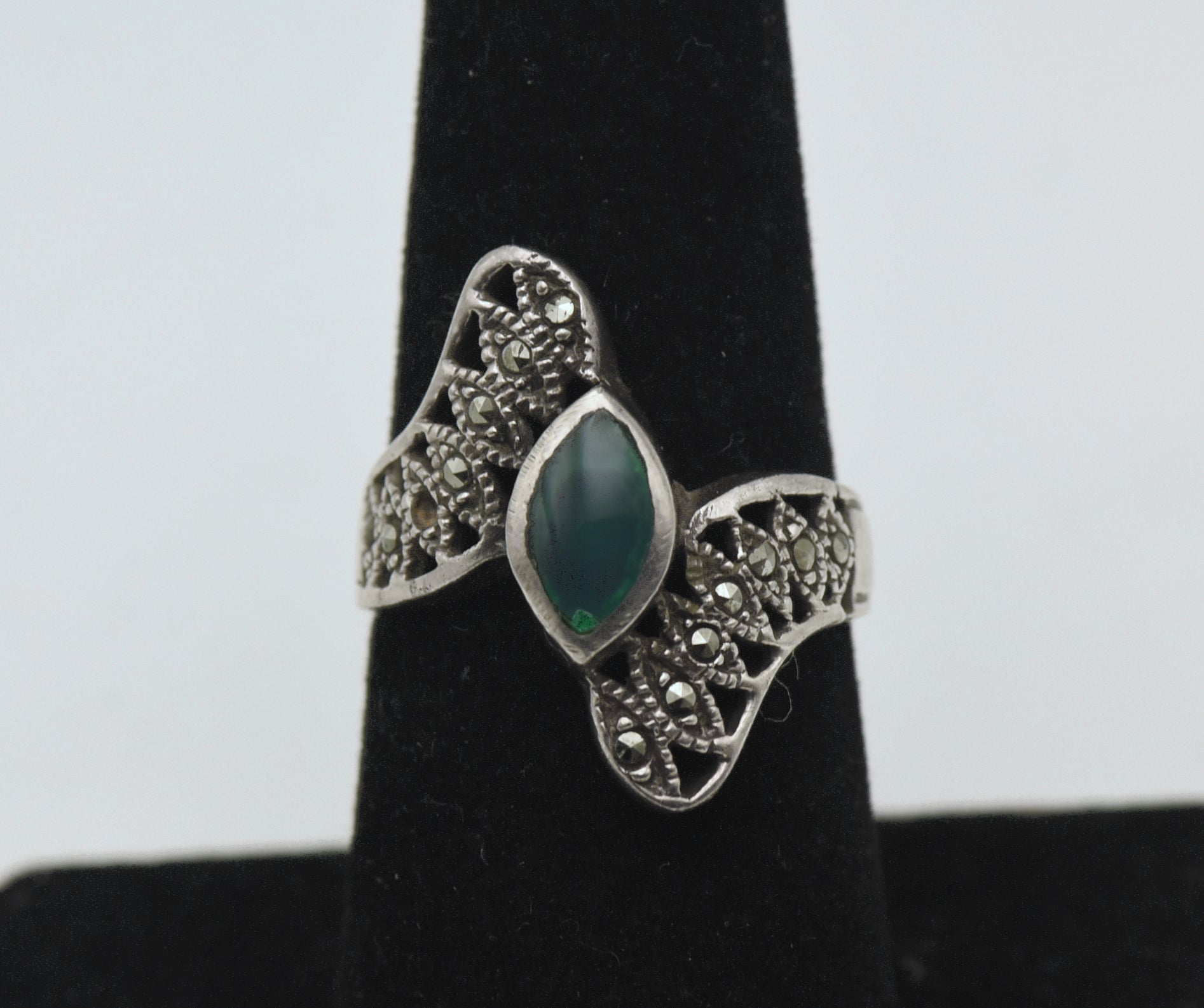 Vintage Sterling Silver Green Enamel and Marcasite Bypass Ring - Size 7