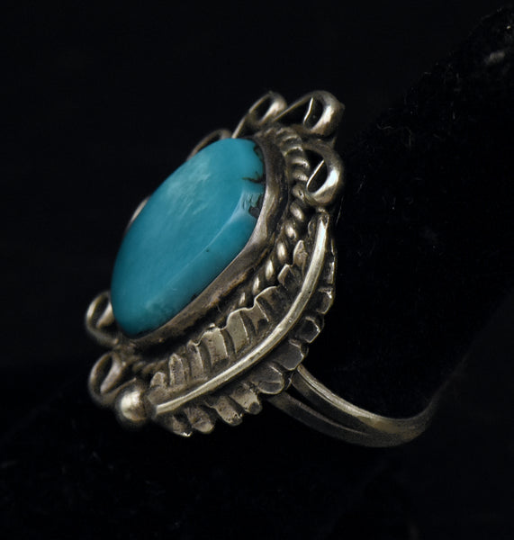 Vintage Handcrafted Turquoise Sterling Silver Ring - Size 6