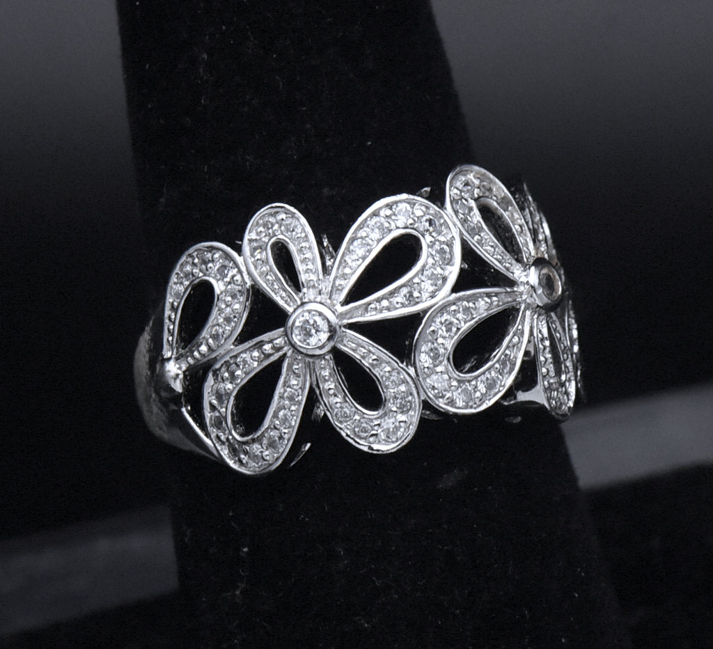 Floral Design Sterling Silver CZ Ring - Size 7