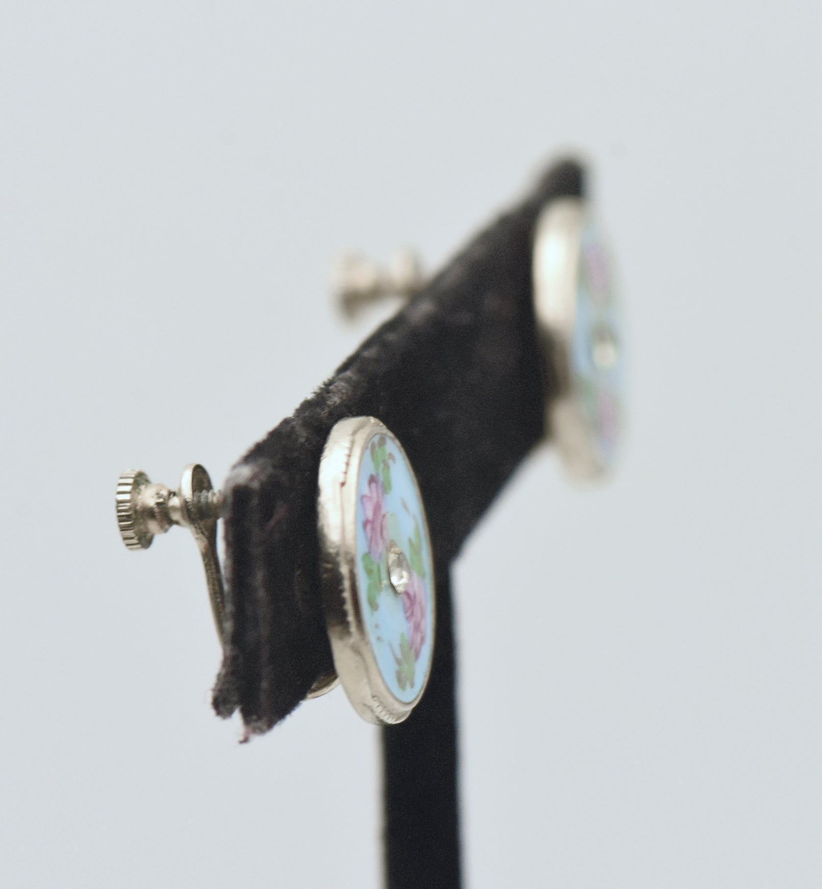 Vintage Enamel Floral Rhinestone Screw Back Earrings
