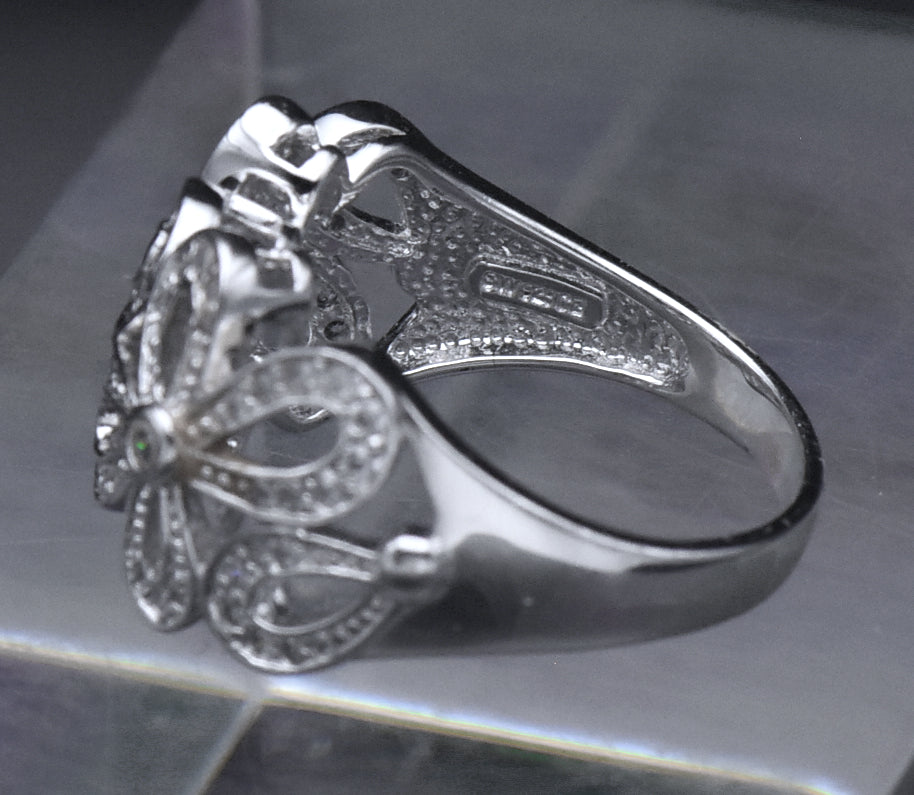 Floral Design Sterling Silver CZ Ring - Size 7