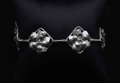 Vintage Handmade Sterling Silver Floral Bracelet - 7"