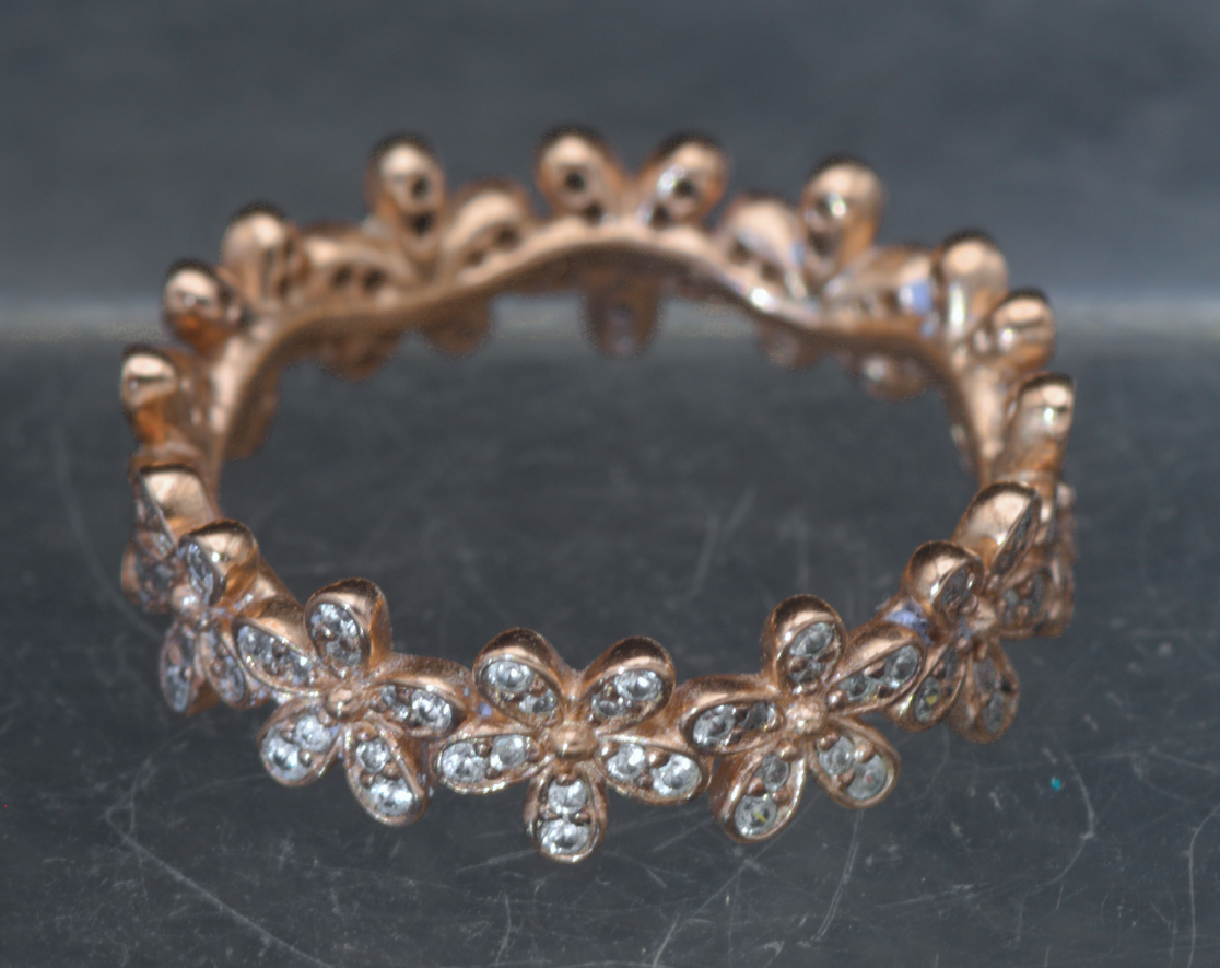 Pandora - Vintage 14k Rose Gold Plated CZ Floral Crown Band - Size 6