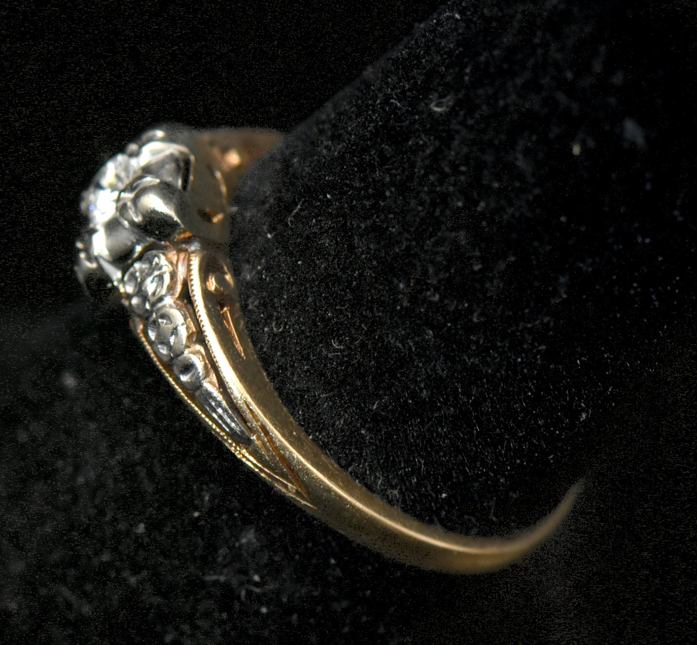 Vintage 14k Gold Solitaire Diamond Ring - Size 6.75