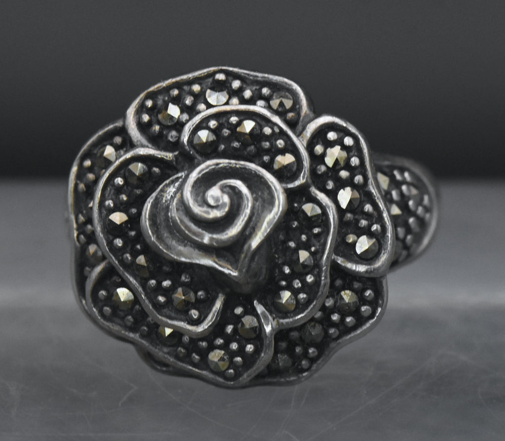 Vintage Sterling Silver Floral Marcasite Ring - Size 7