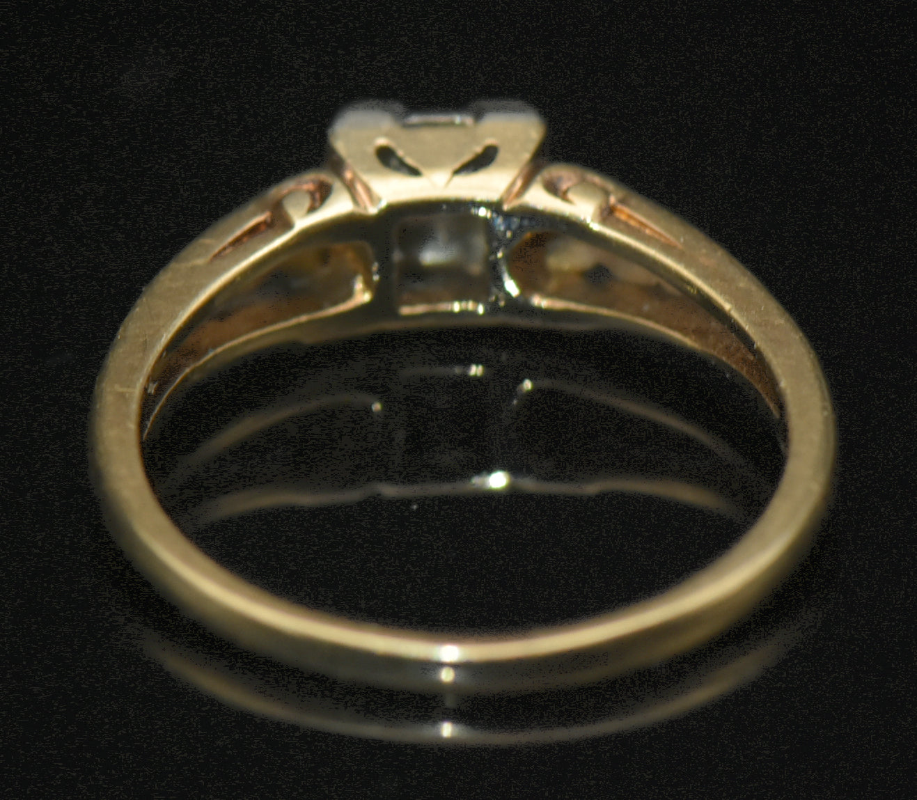 Vintage 14k Gold Solitaire Diamond Ring - Size 6.75