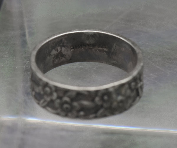 Vintage Sterling Silver Embossed Floral Band - Size 6.25