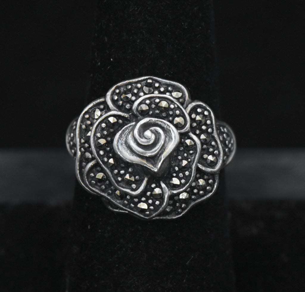 Vintage Sterling Silver Floral Marcasite Ring - Size 7