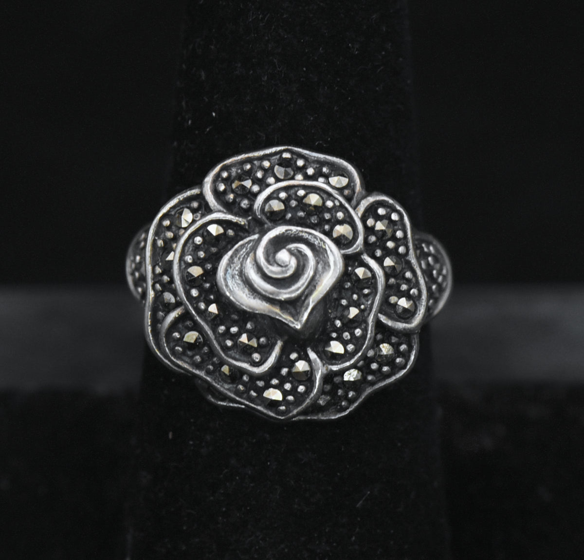 Vintage Sterling Silver Floral Marcasite Ring - Size 7