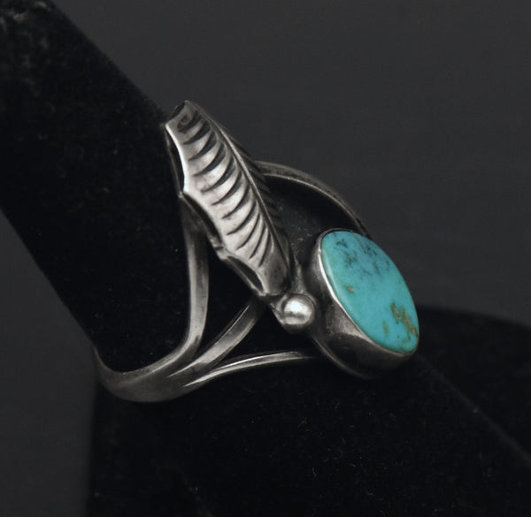 Vintage Handmade Sterling Silver Turquoise Ring - Size 6.5